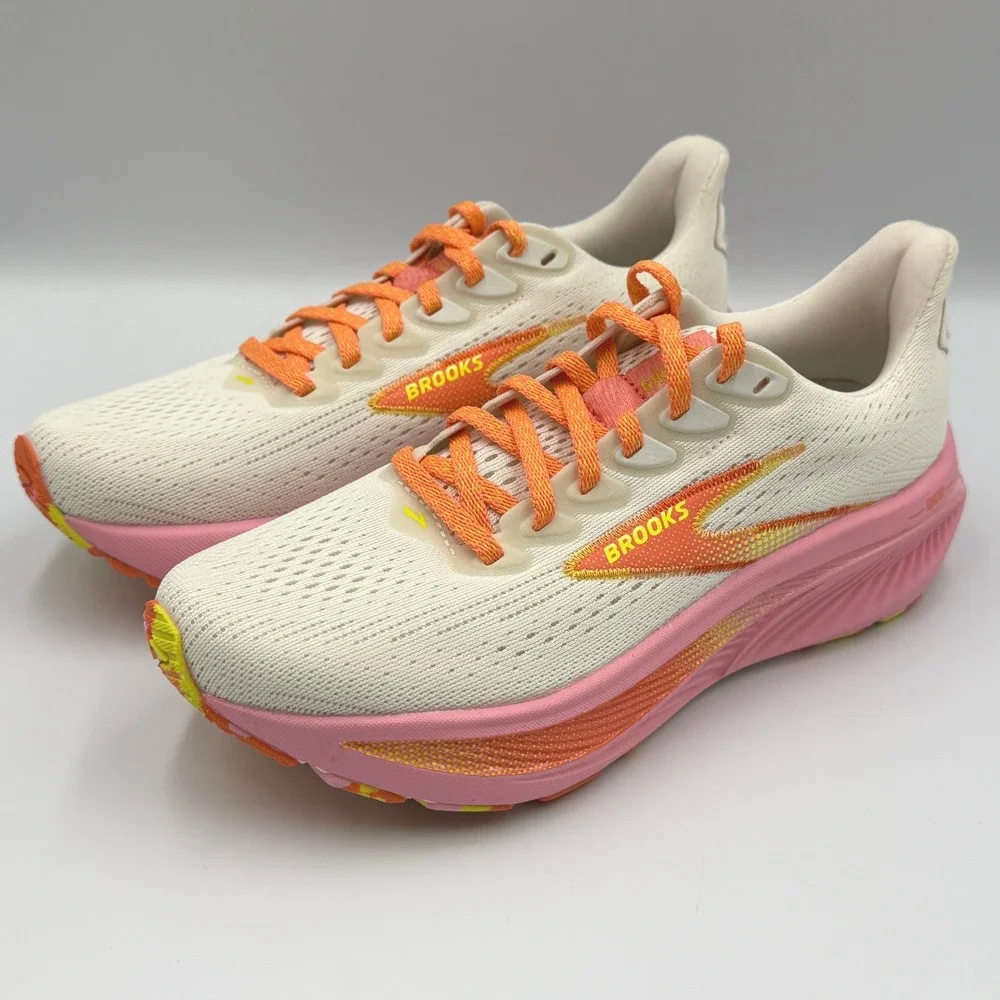 Brooks Ghost 17 Running Shoes Womens 6 Coconut Candy Limeade 120431 1B 236 *NEW*